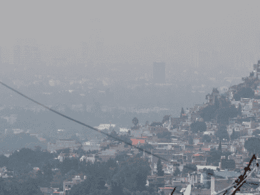 Durante la tarde se observó una estabilidad atmosférica moderada, además de una mayor presencia de nubosidad en comparación con el sábado. SUN