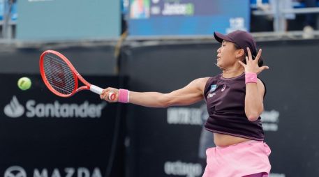 Janice Tjen derrotó a la checa Darja Vidmanova por 7-6(6) y 6-2 en una hora y media de partido. CORTESÍA/GDL OPEN.