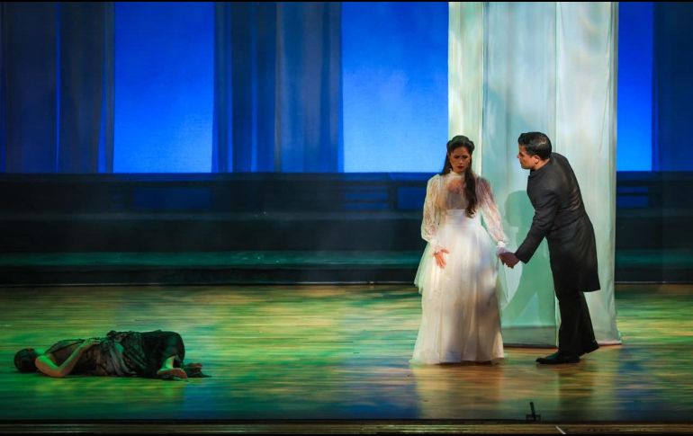 El Teatro Degollado conmemoró su aniversario interpretando la misma ópera con la que inauguró sus puertas en el siglo XIX. EL INFORMADOR/J. ACOSTA.