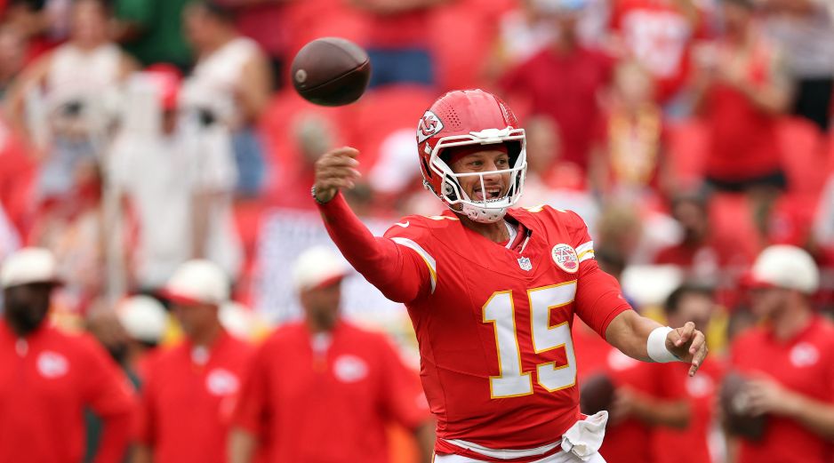 Los Broncos de Denver y los Chiefs de Kansas City cerrarán la primera jornada de la temporada de la NFL en un crucial duelo divisional por el Oeste. AFP.
