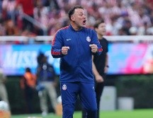 El técnico rojiblanco, Gabriel Milito, aseguró que la racha positiva de Chivas no influirá en el Clásico Nacional ante América. IMAGO7.