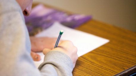 Jalisco presenta resultados superiores al promedio nacional y, de acuerdo con la SEJ, sus estudiantes muestran avances importantes en el dominio de conocimientos y habilidades. UNSPLASH