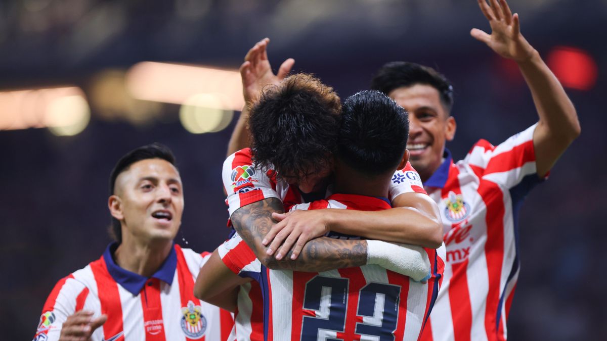 Chivas llega como líder al Clásico Nacional ante América