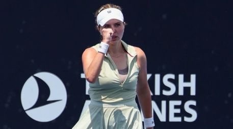 Kayla Day se impuso ante Elvina Kalieva en sets corridos durante un disputado encuentro de más de dos horas y media en el Guadalajara Open. CORTESÍA.