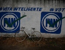 La colocación de propaganda electoral en lugares de uso común comenzará a verse en las siguientes semanas. EL INFORMADOR/ARCHIVO