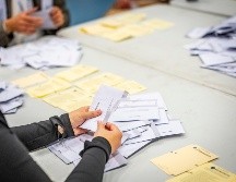 La disputa se produce cuando algunos estados ya han comenzado a distribuir papeletas por correo para las elecciones del 3 de noviembre. EFE/J. Nilsson