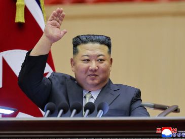 Kim Jong-un reafirmó su voluntad y la del Gobierno norcoreano de "ampliar y profundizar integralmente" los esfuerzos conjuntos con Rusia. AFP/KCNA