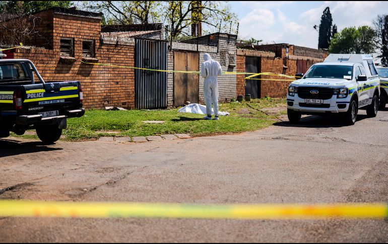 Las similitudes entre los casos son suficientemente preocupantes para intensificar las pesquisas y emitir una advertencia pública en Johannesburgo, Sudáfrica. ESPECIAL/AP