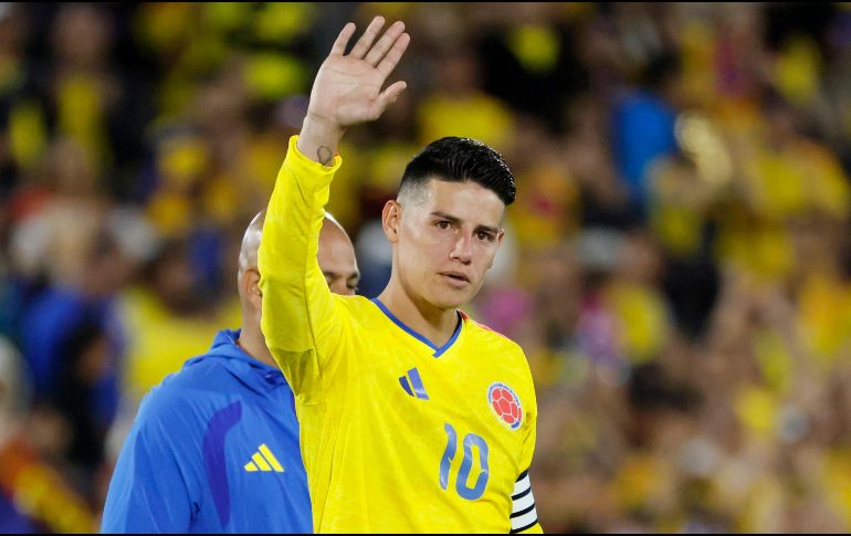 James Rodríguez es el jugador que más veces ha vestido la camiseta del equipo nacional de Colombia y es el segundo máximo artillero. EFE / ARCHIVO