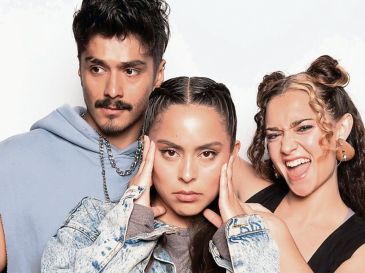 El elenco de la serie “Detrás del telón”, con Ceci Lozava al centro. ESPECIAL