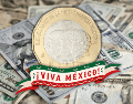 Conoce el tipo de cambio del dólar frente al peso mexicano este 16 de septiembre de 2026. La divisa nacional avanza marginalmente en el mercado internacional durante el Día de la Independencia. ESPECIAL/Canva