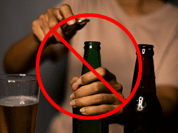 En algunos municipios, la prohibición no aplica para establecimientos cuya actividad principal sea la venta de alimentos preparados, aunque las condiciones pueden variar según la regulación local. CANVA