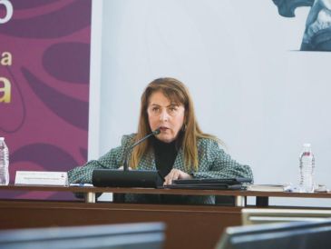 Margarita González Saravia prometió justicia y seguimiento directo al feminicidio de la joven española Claudia Tacoronte tras girarse una orden de aprehensión contra el sospechoso. X/@margarita_gs