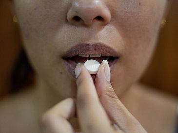 La Asociación Coreana de Obstetras y Ginecólogos sostuvo que la medida del gobierno no es suficiente para resolver muchos posibles problemas relacionados con las píldoras abortivas y pidió legislación para abordarlos. Unsplash