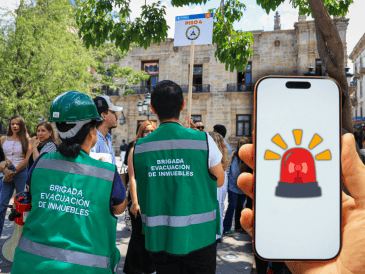 La coordinadora Nacional de Protección Civil, Laura Velázquez Alzúa, informó sobre los detalles operativos del simulacro. EL INFORMADOR/ARCHIVO