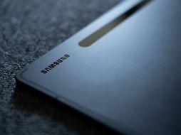 Descubre las innovaciones que trae One UI 9 con Android 17, desde la función My FanCam hasta mejoras en privacidad, y revisa la lista completa de tablets y móviles Samsung Galaxy compatibles con esta esperada actualización. Unsplash