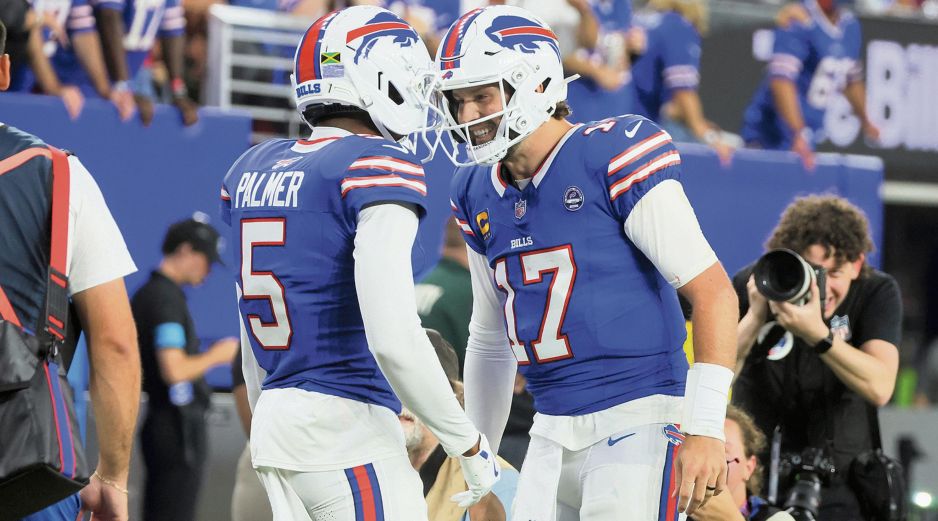 Josh Allen. El  mariscal (17)  fue el autor del primer touchdown en la historia del Highmark Stadium. AP