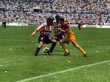 A lo largo de más de ochenta años de profesionalismo en la Liga MX, este duelo ha dejado episodios imborrables que trascienden generaciones. EL INFORMADOR/ARCHIVO