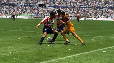 A lo largo de más de ochenta años de profesionalismo en la Liga MX, este duelo ha dejado episodios imborrables que trascienden generaciones. EL INFORMADOR/ARCHIVO