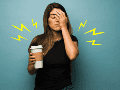 Todo comienza con una fatiga constante que no desaparece con el descanso, alteraciones severas del sueño y una irritabilidad inusual. ESPECIAL / CANVA