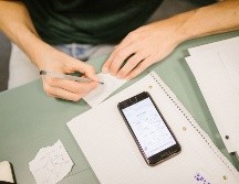 Consideran que los dispositivos móviles están afectando de manera importante la comprensión lectora de los estudiantes. ESPECIAL/PEXELS