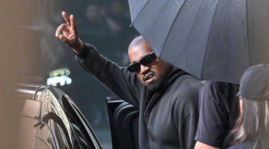 Los Chivabonados recibieron un correo que anunciaba una supuesta preventa exclusiva para un concierto de West en el Estadio Akron el 2027. AFP/ARCHIVO