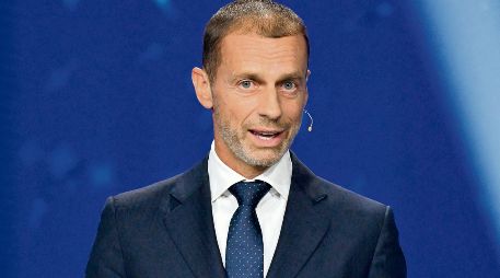 Aleksander Ceferin. El presidente de la UEFA, junto al de Concacaf, pide más recursos para las federaciones asociadas a la FIFA. AFP/M. Yalcin