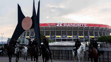 El costo por resguardar un automóvil durante el encuentro de esta noche refleja el impacto económico de los grandes eventos en la Ciudad de México. SUN/Archivo