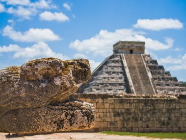 Para los antiguos mayas, Kukulcán era una figura sagrada representada como una serpiente emplumada. UNSPLASH