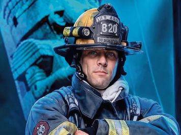Un bombero tapatío contra 99 rivales: fuerza bajo presión