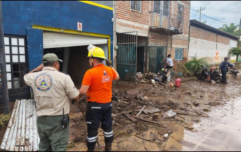 En el sitio trabajan también elementos de la Cruz Roja y al punto se dirige personal de la Guardia Nacional y el Ejército Mexicano. ESPECIAL / UEPCBJ