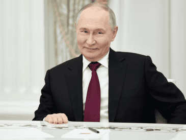 El partido Rusia Unida, asociado al presidente Vladímir Putin, se encaminaba a mantener el control de la Duma Estatal tras las elecciones parlamentarias celebradas del 18 al 20 de septiembre en Rusia. EFE / ARCHIVO