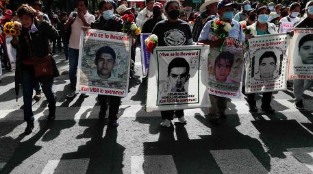 Sheinbaum aclaró que la presentación del informe no significa el cierre de las investigaciones del caso Ayotzinapa; aseguró que continuarán las indagatorias y la búsqueda de los jóvenes. SUN / ARCHIVO