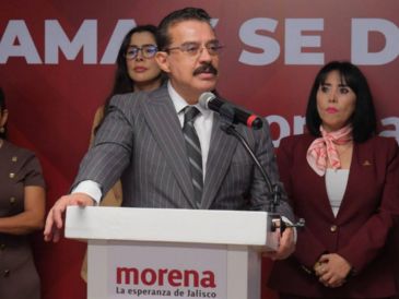 Carlos Lomelí Bolaños exhortó a los gobiernos de Jalisco y Guadalajara a trabajar de manera conjunta con la administración federal para resolver problemáticas prioritarias como la escasez de agua, la baja dinámica económica y la atención de delitos de alto impacto. CORTESÍA.