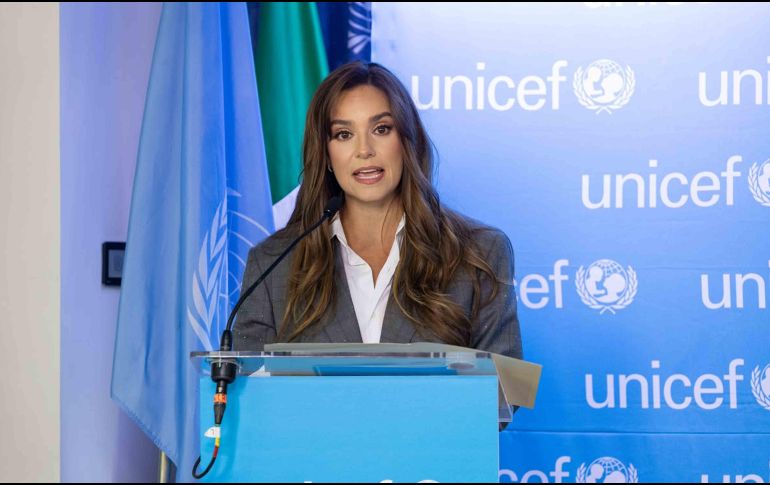 La conductora Tania Rincón durante su presentación oficial como nueva embajadora de UNICEF en México el cual buscará dar voz a las necesidades urgentes de salud, educación y alimentación de las infancias más vulnerables del país. SUN/H. Salvador