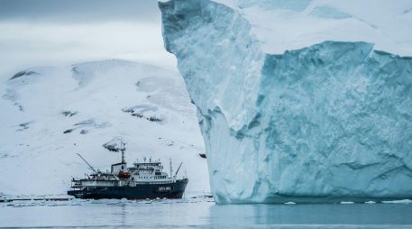 Especialistas advirtieron que el Ártico se ha convertido en un punto crítico de tensión geopolítica global debido a su relevancia militar, el acceso a recursos naturales y la apertura de nuevas rutas comerciales. UNSPLASH.