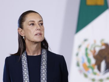 Sheinbaum pidió a la población mantenerse atenta a información oficial del SMN y Protección Civil. EFE/S. Gutiérrez