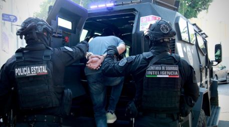La Secretaría de Seguridad de Jalisco detuvo en la colonia Real del Sol, en Tlajomulco de Zúñiga, a Juvencio Román “N”, ciudadano estadounidense de 24 años buscado por homicidio. CORTESÍA.