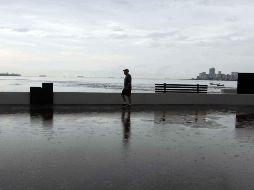 El huracán generará precipitaciones intensas, oleaje elevado y vientos fuertes en diversas entidades del país, informó el Servicio Meteorológico Nacional. EL INFORMADOR/Archivo