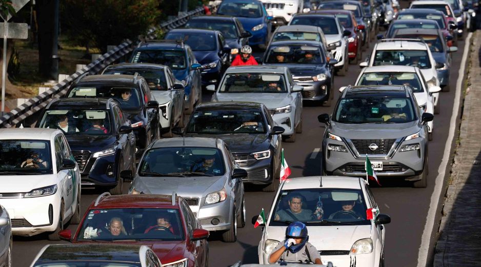 El programa Hoy No Circula se aplica de las 5:00 a las 22:00 horas en todas las alcaldías de la Ciudad de México y en tres zonas conurbadas del Estado de México. SUN/D. Simón