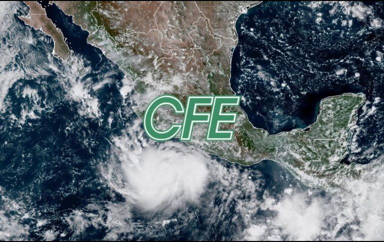 La CFE ha dispuesto en puntos estratégicos a miles de electricistas, grúas, vehículos ligeros, un vehículo de comunicaciones, plantas de emergencia y un helicóptero. AP / NOAA