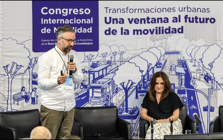 En la Universidad Panamericana, Ola Gustafsson, especialista internacional, encabezó el panel 