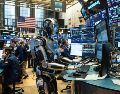Las dudas sobre la rentabilidad de la inteligencia artificial y la inflación energética debilitan al dólar. ESPECIAL / Gemini