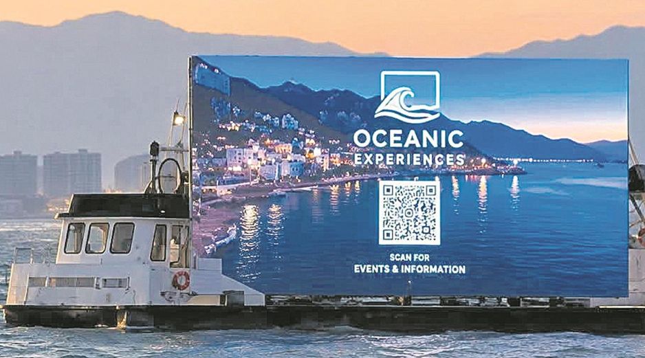 Autoridades ignoran regulación de anuncios marítimos en Puerto Vallarta
