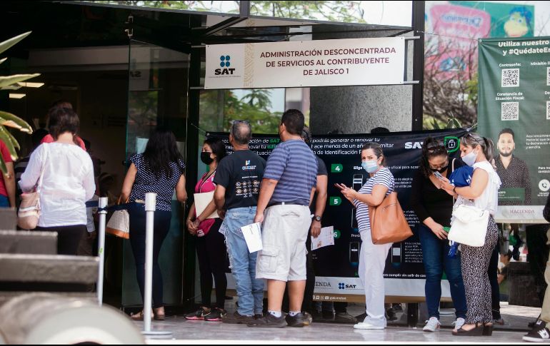 El SAT ha confirmado que la omisión en la activación del Buzón Tributario resultará en sanciones económicas significativas, las cuales afectarán directamente el bolsillo de los ciudadanos mexicanos. EL INFORMADOR/ Archivo