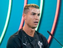 El delantero admitió haber pensado en dejar la selección tras el Mundial, pero aseguró que se siente capaz de seguir ayudando al equipo y extendió su compromiso con una sonrisa. EFE/A. SANTOS