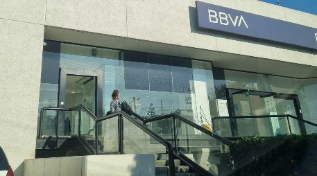 La medida llega para salvaguardar la seguridad de clientes y colaboradores. EL INFORMADOR / ARCHIVO