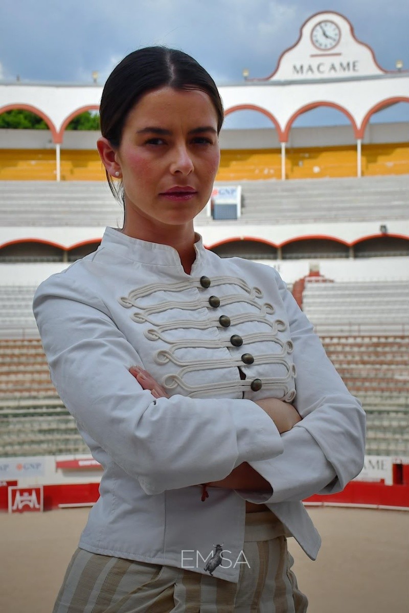 &nbsp;CORTESÍA