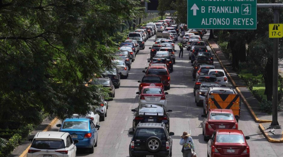 El programa Hoy No Circula se aplica de las 5:00 a las 22:00 horas en todas las alcaldías de la Ciudad de México y en tres zonas conurbadas del Estado de México. SUN/K. Guerrero