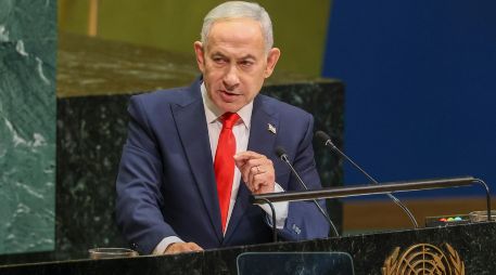 La protesta diplomática coincidió con una movilización convocada en distintos puntos de Nueva York, al igual que otros años, contra la presencia del líder israelí en la ciudad. EFE/EPA/S. Yenesel